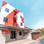 Oyo 1070 Kuningan Residence